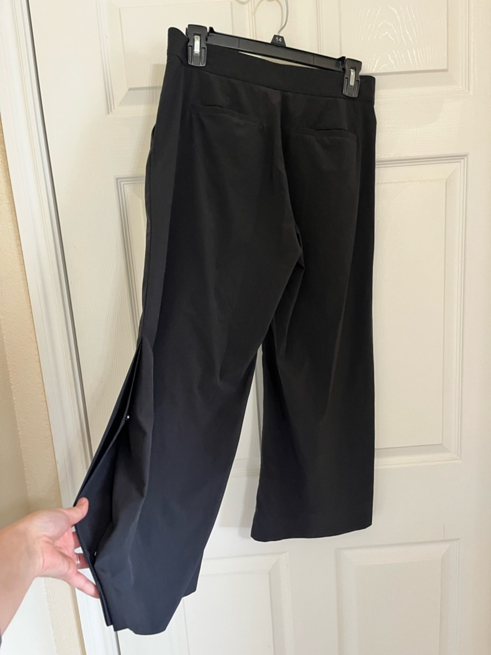 Athleta Women's Tribeca Crop Pant Wide Leg Snap Leg - Picture 2 of 7